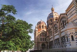 Vackra katedralen i Marseille